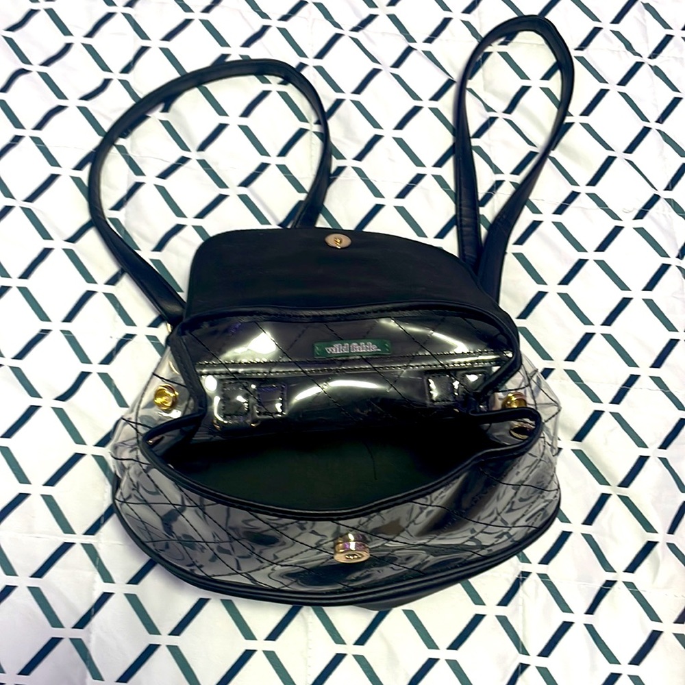 Cute small backpack - Picture 2 of 3